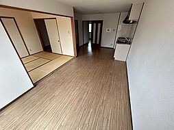 シャルマン財官I 4階3LDKのリビング/ダイニング