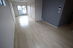 トレカーサ 2階1LDKのリビング/ダイニング