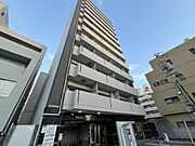 広島駅より徒歩8分 築9年8ヶ月 12階建の賃貸物件