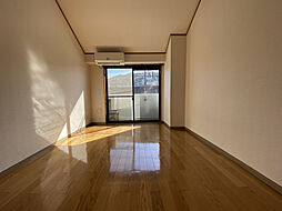 スカイハイツ中央 3階1Kのリビング/ダイニング