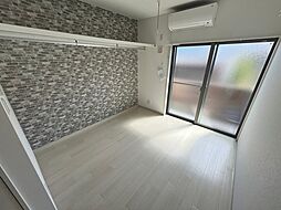 グランデール屋代 1階ワンルームのリビング/ダイニング