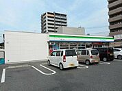 コンビニ「ファミリーマート八幡東二丁目店まで395ｍ」