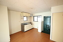 ピープルタウン八幡 2階2DKのリビング/ダイニング