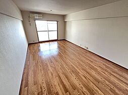 第二タウン皆賀 4階1Kのリビング/ダイニング