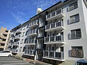 井口駅より徒歩11分 1階 築43年の賃貸物件