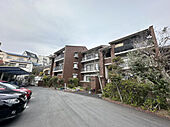 広島市東区光が丘 3階建 築40年のイメージ