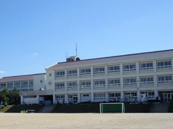 画像14:小学校「東広島市立西条小学校まで1092ｍ」