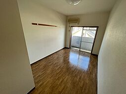 ドラゴーン金原 2階1Kのリビング/ダイニング