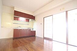 ロイヤルビュー 1階3LDKのリビング/ダイニング