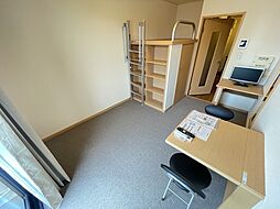 レオパレス桜尾本町 2階1Kのリビング/ダイニング