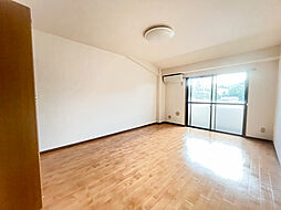 サンライク三好 4階1Kのリビング/ダイニング