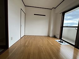 メゾンFUMI 4階1DKのリビング/ダイニング