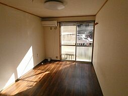 ハイムモーリス 1階1Kのリビング/ダイニング