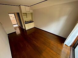 メルクマール宇品 1階ワンルームのリビング/ダイニング