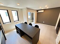 パートリア宮内 104 1階1LDKのリビング/ダイニング