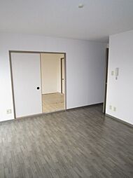 パークファイブD棟 2階3DKのリビング/ダイニング