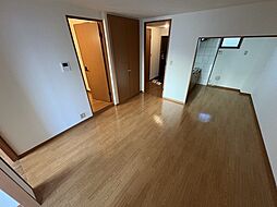 ラルジュ・ミリュー 2階2LDKのリビング/ダイニング