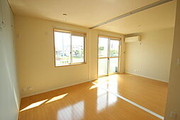 広島電鉄宮島線 楽々園駅 徒歩8分の賃貸アパート 2階2LDKのリビング/ダイニング