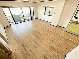 KDコーポ2 8階2SLDKのリビング/ダイニング