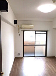 ライオンズマンション西霞町第2 6階ワンルームのリビング/ダイニング