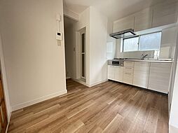 杉山ビル 3階3DKのリビング/ダイニング