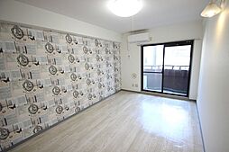 フォートレス 4階1Kのリビング/ダイニング