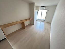 ヴィラ　リヴィエール 1階ワンルームのリビング/ダイニング