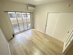 リザハウス西広島 2階1Kのリビング/ダイニング