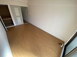 リマーカーブル己斐 4階1Kのリビング/ダイニング