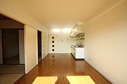 コーポサンシャイン 4階3LDKのリビング/ダイニング