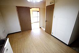 マンション渡辺 2階1DKのリビング/ダイニング