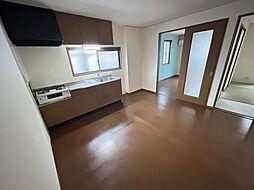 ビューテラス大町　Ｂ棟 1階3DKのリビング/ダイニング