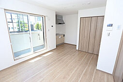 111Ｔerrace 2階ワンルームのリビング/ダイニング