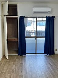 岡本ビル 2階1Kのリビング/ダイニング