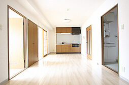 ノワール西原 2階2LDKのリビング/ダイニング