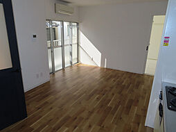 岩田ビル 1階2LDKのリビング/ダイニング