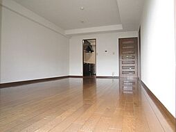 サーパス牛田天水苑 8階3LDKのリビング/ダイニング