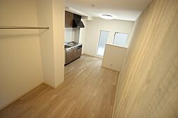 ソフィスコート八幡 1階ワンルームのリビング/ダイニング