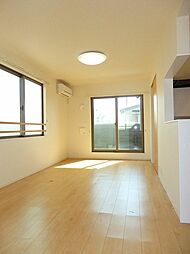 ララ　アイエスオ− 3階1LDKのリビング/ダイニング