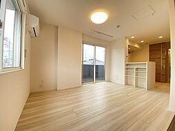 クロスコート 3階1LDKのリビング/ダイニング