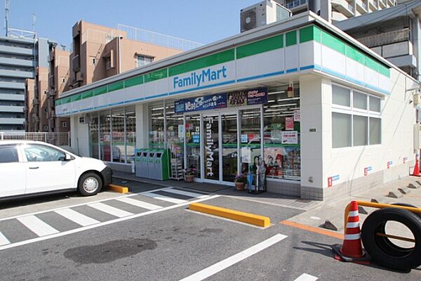 画像21:コンビニ「ファミリーマート井口鈴が台店まで381ｍ」