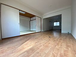 清水ビル 301 3階2LDKのリビング/ダイニング