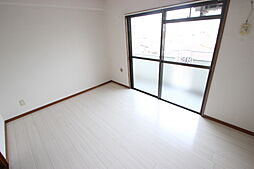 大芝グリーンコーポ 4階1Kのリビング/ダイニング