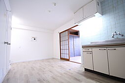 和秀大須賀ビル 4階1LDKのリビング/ダイニング