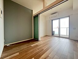 アーバイン比治山 12階1LDKのリビング/ダイニング