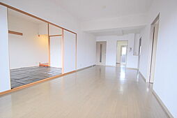 トレゾア西原 5階3LDKのリビング/ダイニング