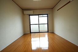 コープレリアン 3階1Kのリビング/ダイニング