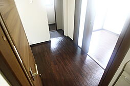 アイランドビル16 2階1Kのリビング/ダイニング