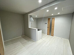 K-RESIDENCE 2階1LDKのリビング/ダイニング