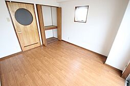 プレアデスマンションIII 4階1Kのリビング/ダイニング